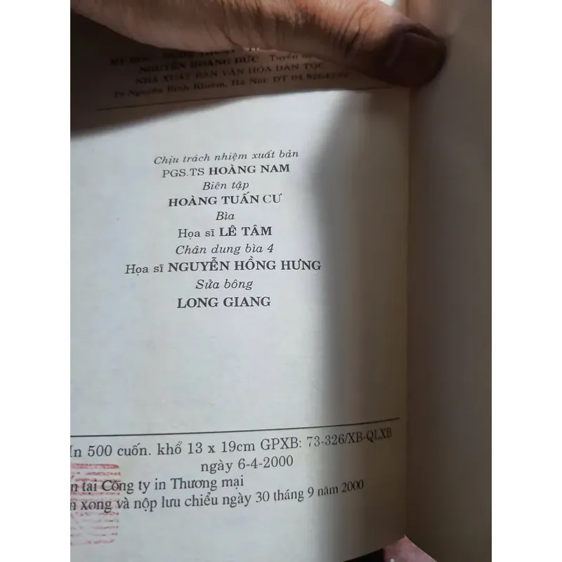 Cẩm nang mỹ học nghệ thuật thi ca phê bình 565277