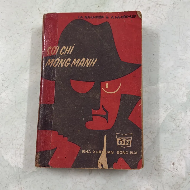 Sợi chỉ mỏng manh (tiểu thuyết phản gián) 1019240