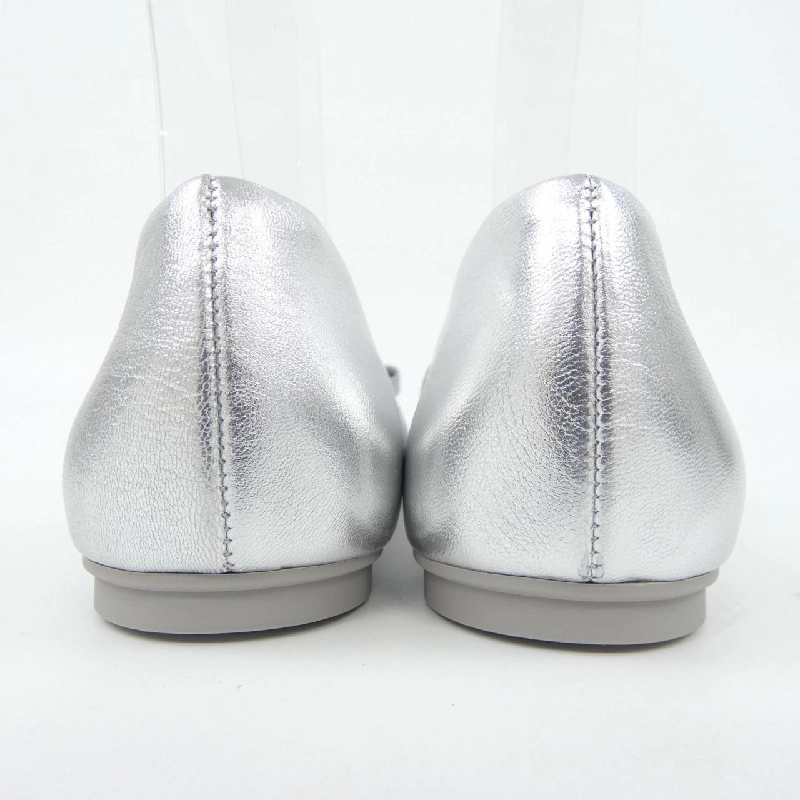 Giày bệt FERRAGAMO 660441