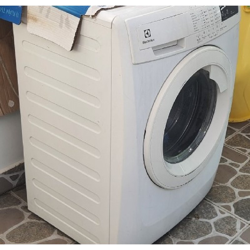 Máy giặt electrolux 7kg EWF80743 4174