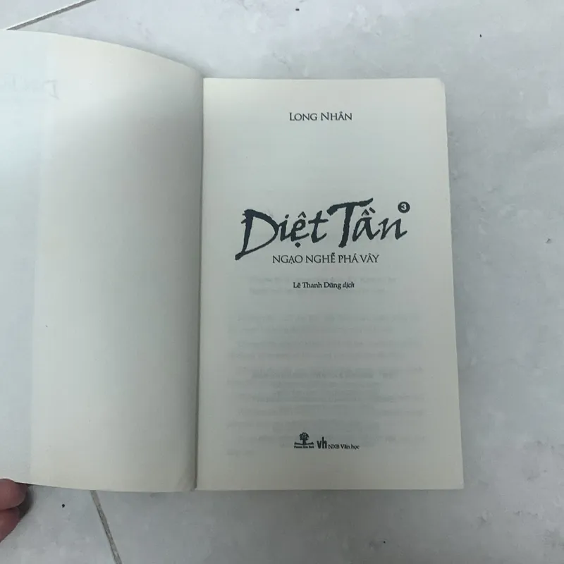 Diệt Tần NGẠO NGHỄ PHÁ VÂY 590815