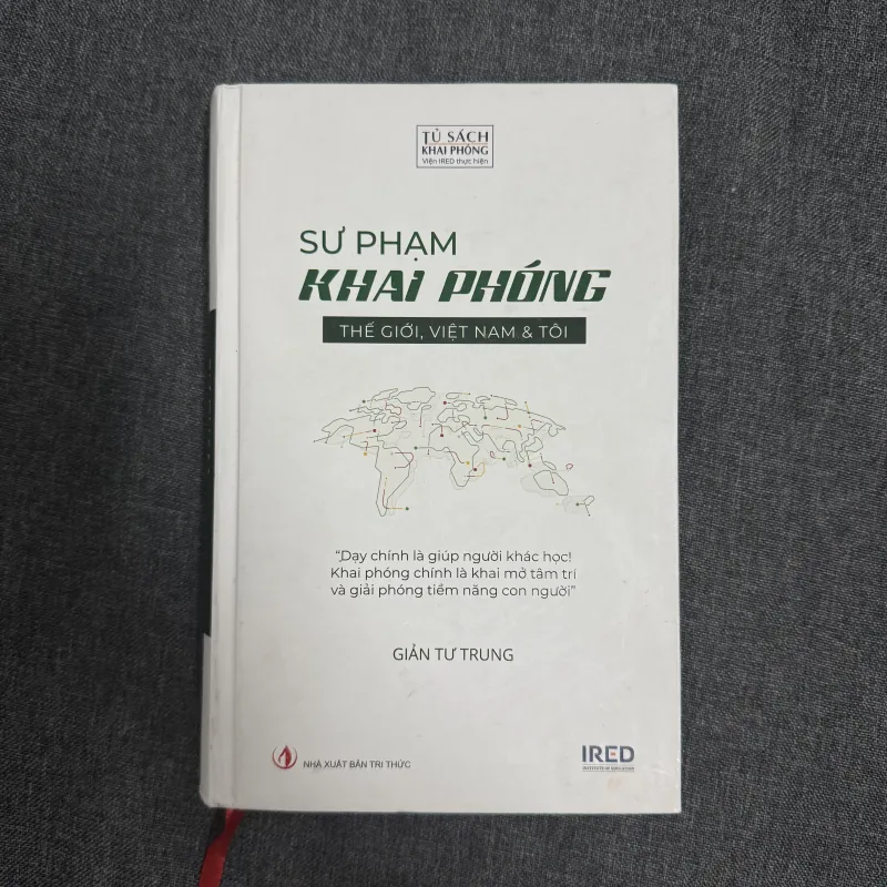 Sư phạm khai phóng (Có chữ ký) - Giản Tư Trung (Bìa 225k) 791383