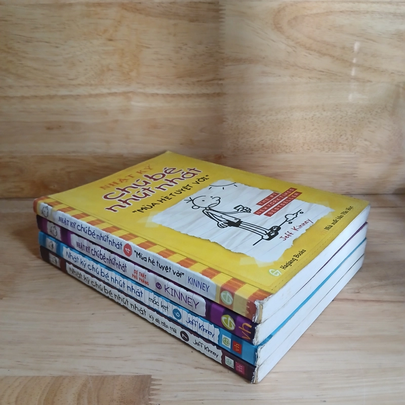 Nhật Ký Chú Bé Nhút Nhát (Tập 4, 5, 6, 7) - Jeff Kinney 454281