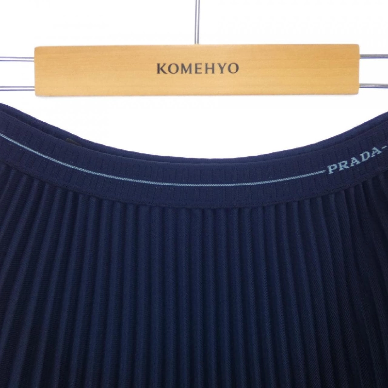 Váy PRADA - Hàng hiệu Authentic 823093