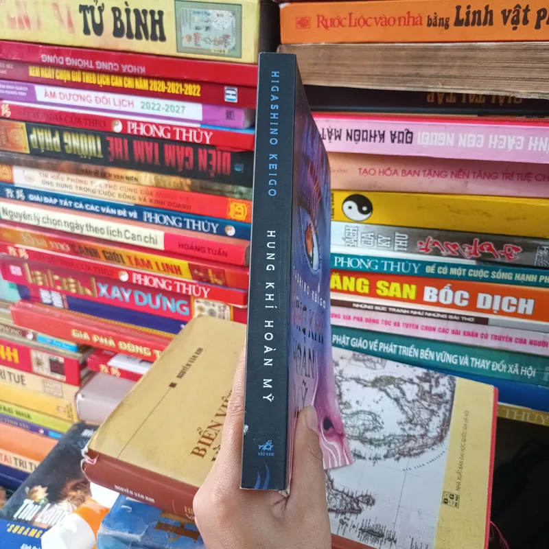 Hung Khí Hoàn Mỹ- Higashino Keigo 698655