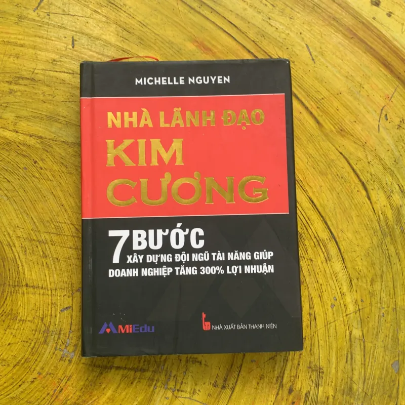 NHÀ LÃNH ĐẠO KIM CƯƠNG 747215