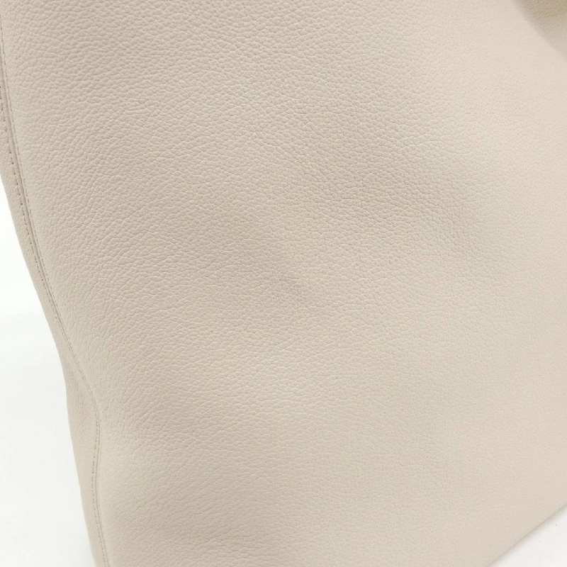 Túi xách vai Louis Vuitton Lowkey Hobo M25022 613217