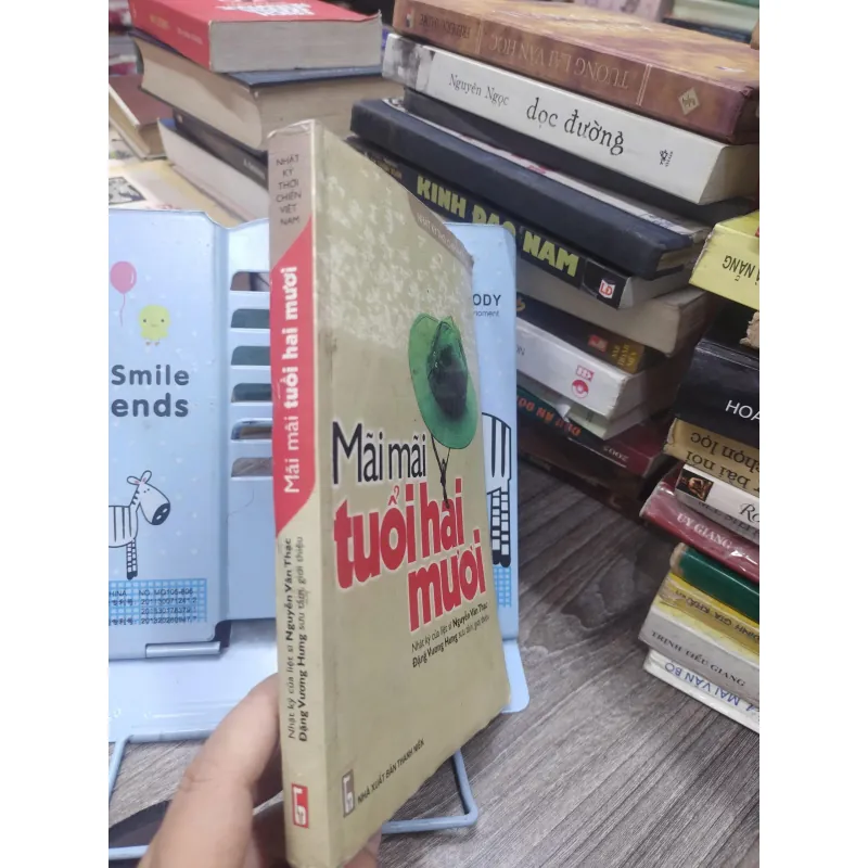 Sách: Mãi Mãi Tuổi 20 - Nhật ký của Liệt sĩ Nguyễn Văn Thạc (A3) 599295