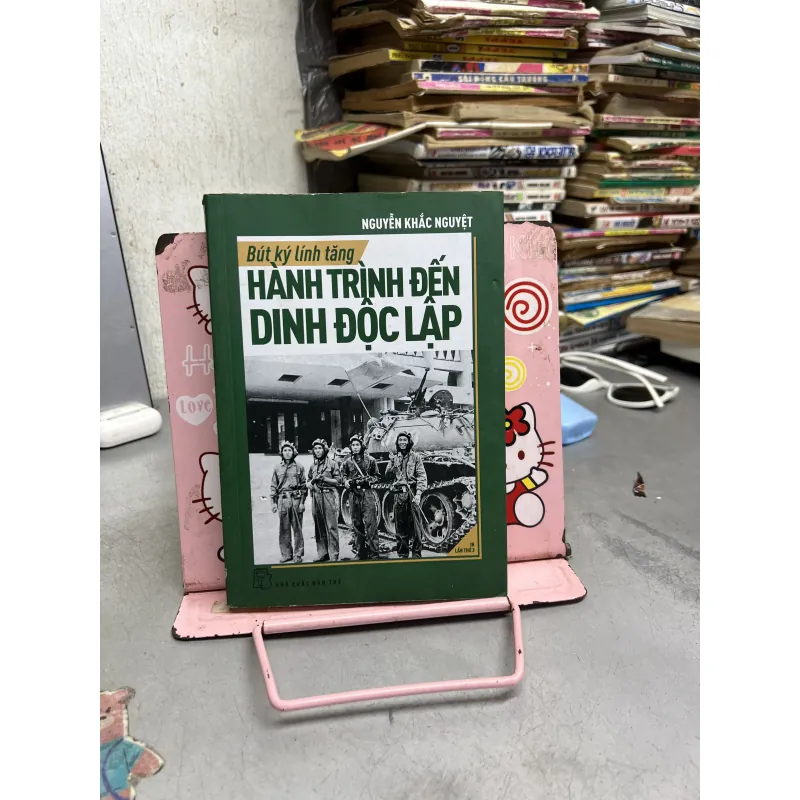 Bút Ký Lính Tăng - Hành Trình Đến Dinh Độc Lập 932359