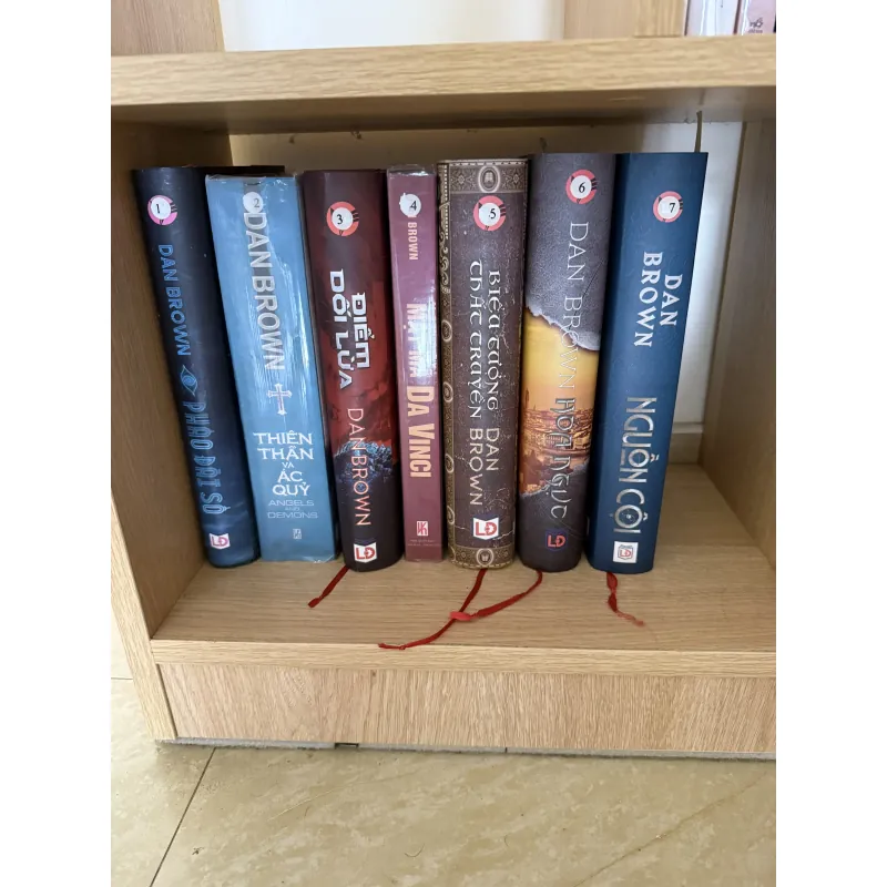 Combo bộ 7 cuốn sách của DAN BROWN 786529