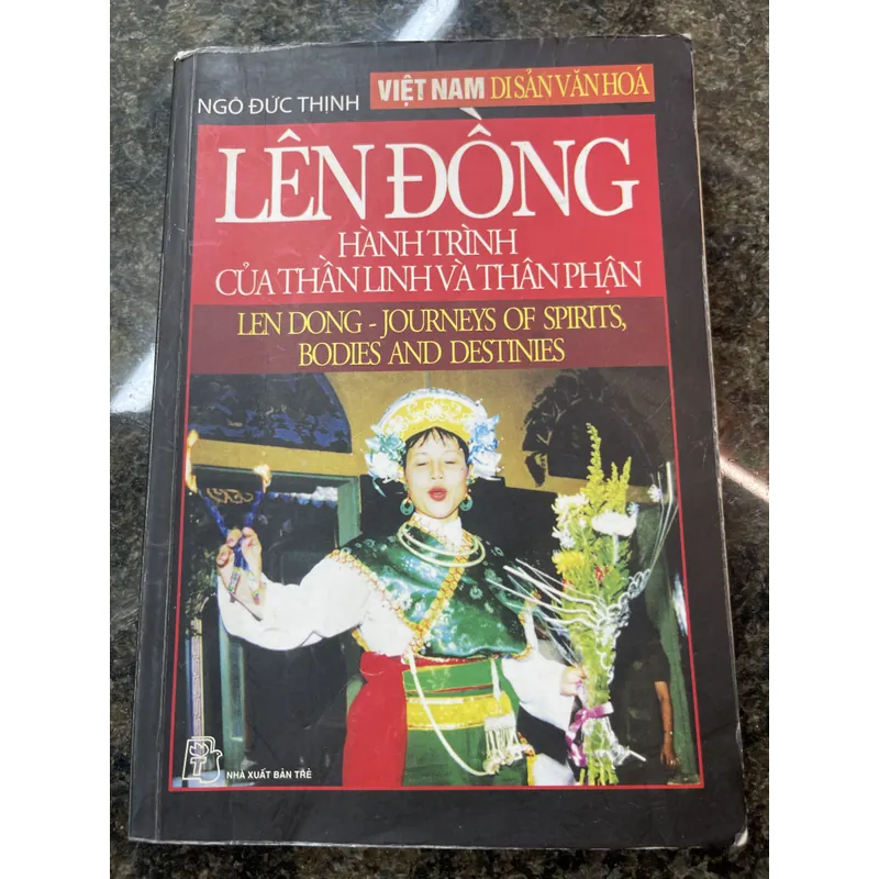 Lên đồng Ngô Đức Thịnh song ngữ 680839