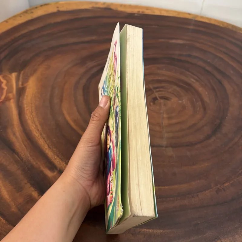 II Văn Học: Nụ Hôn Của Quỷ (Tập 1) - Tiểu Ni Tử - 2011 1008462