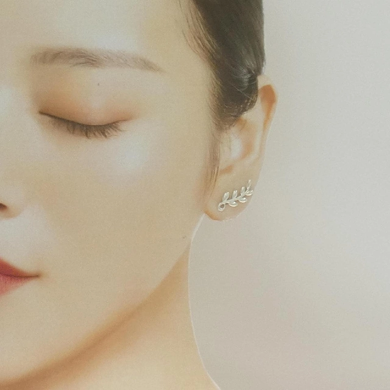 Bông tai Tiffany Olive Leaf Climber - Hàng hiệu Authentic 845063