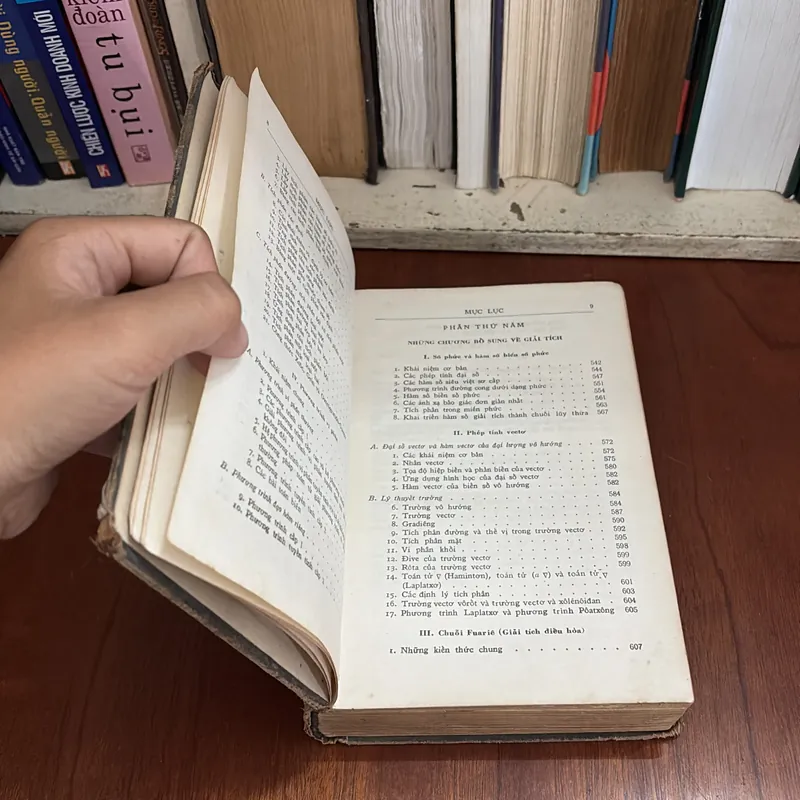 II Toán Học: Sổ Tay Toán Học _ Dành Cho Các Kỹ Sư Và Học Viên Trường Cao Đẳng Kỹ Thuật 591130