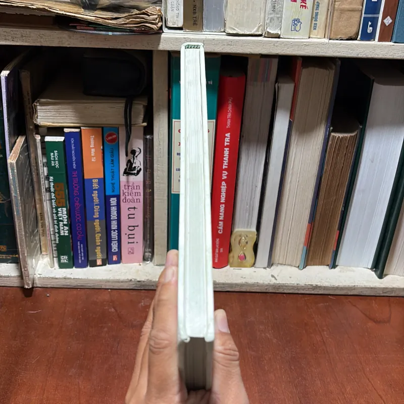 [Sách Tiếng Anh, Bìa Cứng, Khổ Lớn, In Màu] - II Tựa Sách: PERSPECTIVES 798043