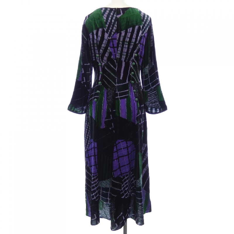 【Mã giảm giá】Emporio Armani EMPORIO ARMANI Đầm 651524