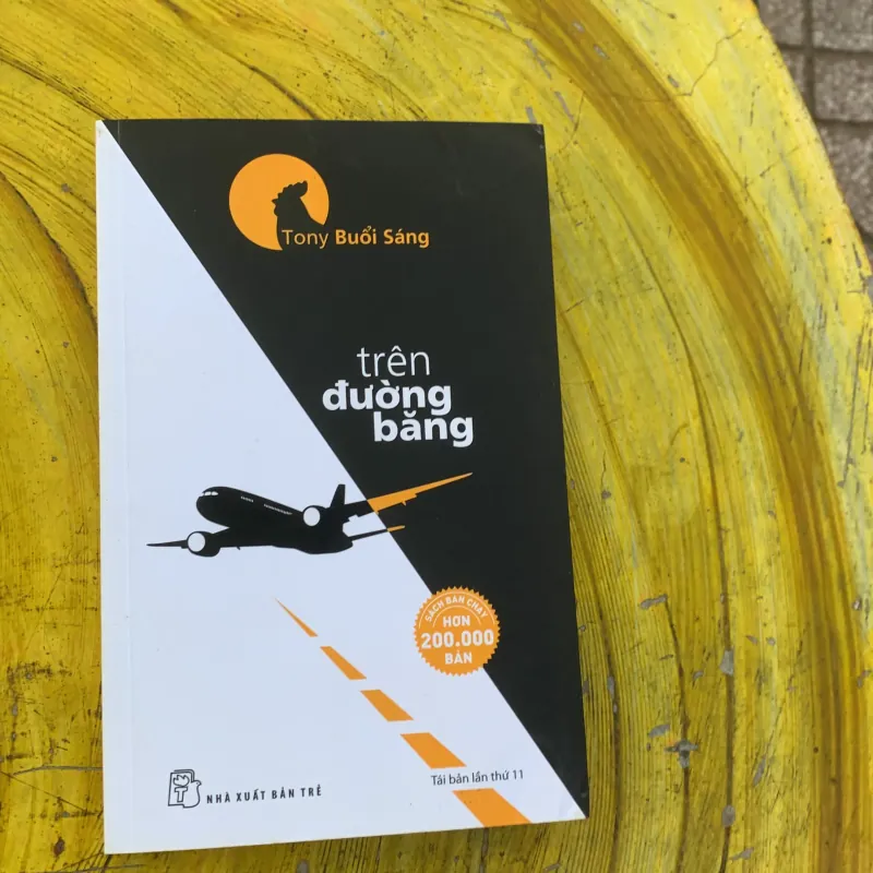 COMBO TONY BUỔI SÁNG: trên đường băng & cà phê cùng Tony(1) 791149