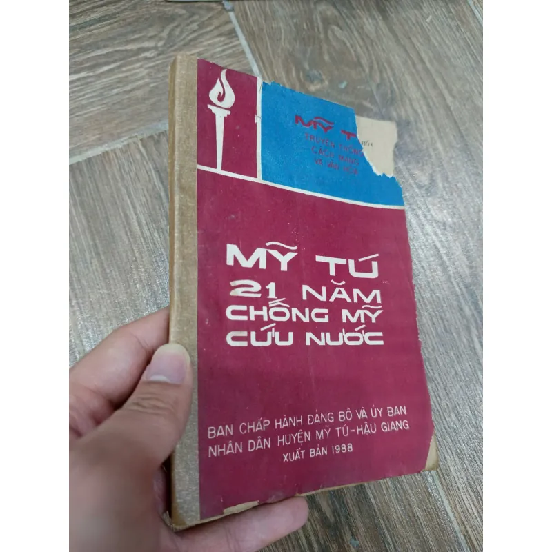 Mỹ Tú 21 năm chống Mỹ cứu nước 977612