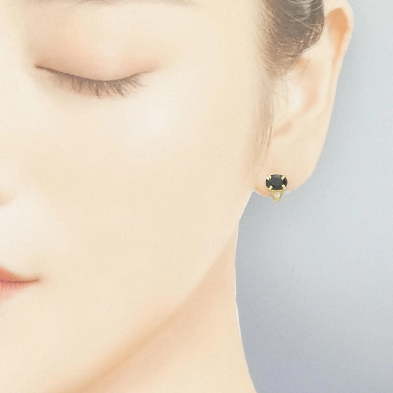 K18YG Sapphire Bông tai 1.80CT - Hàng hiệu Chính hãng 868226