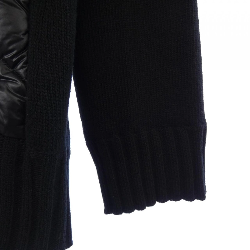 Áo khoác lông vũ MONCLER 636187