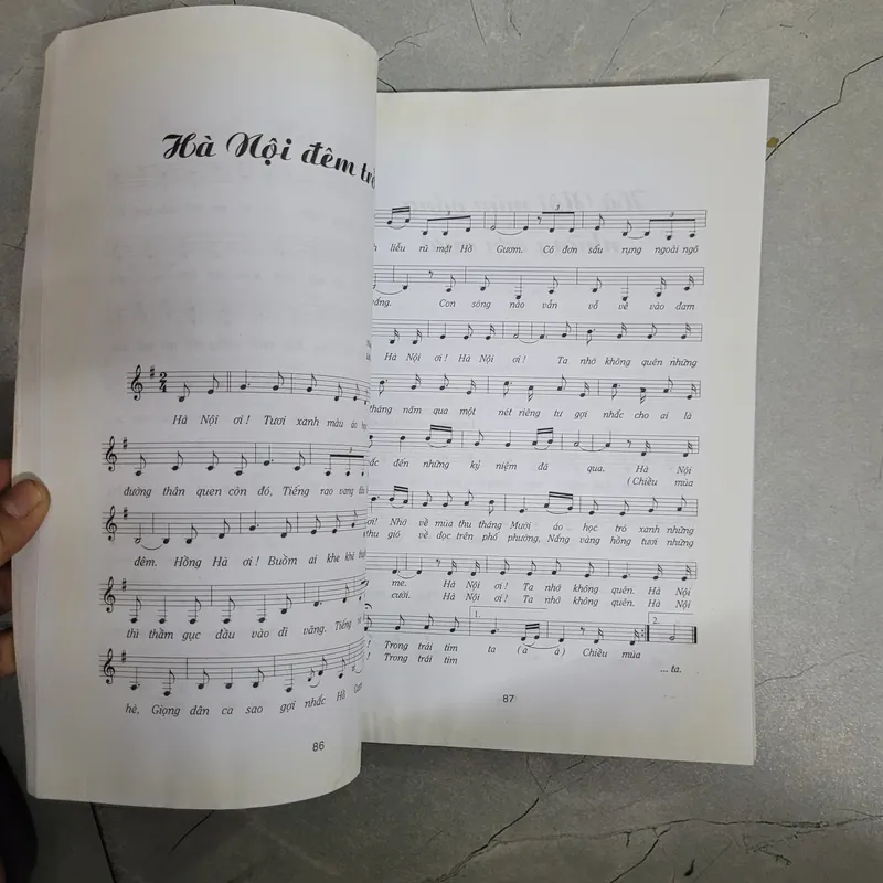 Ca Khúc Giai Điệu Tổ Quốc & 50 Ca Khúc Trữ Tình 730973