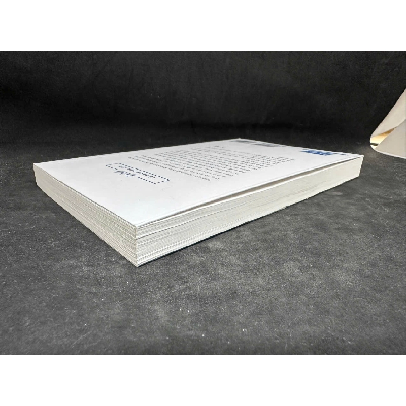 [Phiên Chợ Sách Cũ] Luật Ngầm - Tuệ Nghi H0606, 2017 SBM 525890