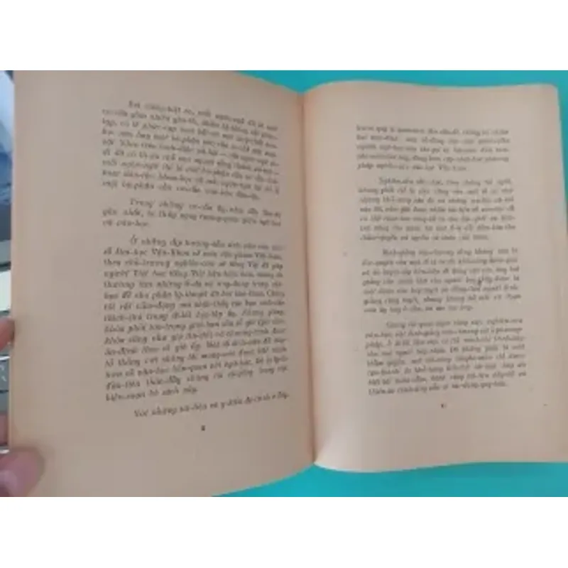 VĂN HỌC VÀ NGỮ HỌC - BÙI ĐỨC TỊNH 703466