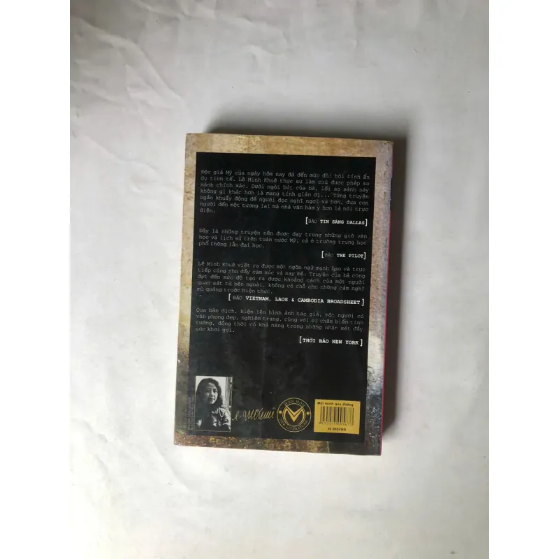 Một Mình Qua Đường - Lê Minh Khuê 1032556