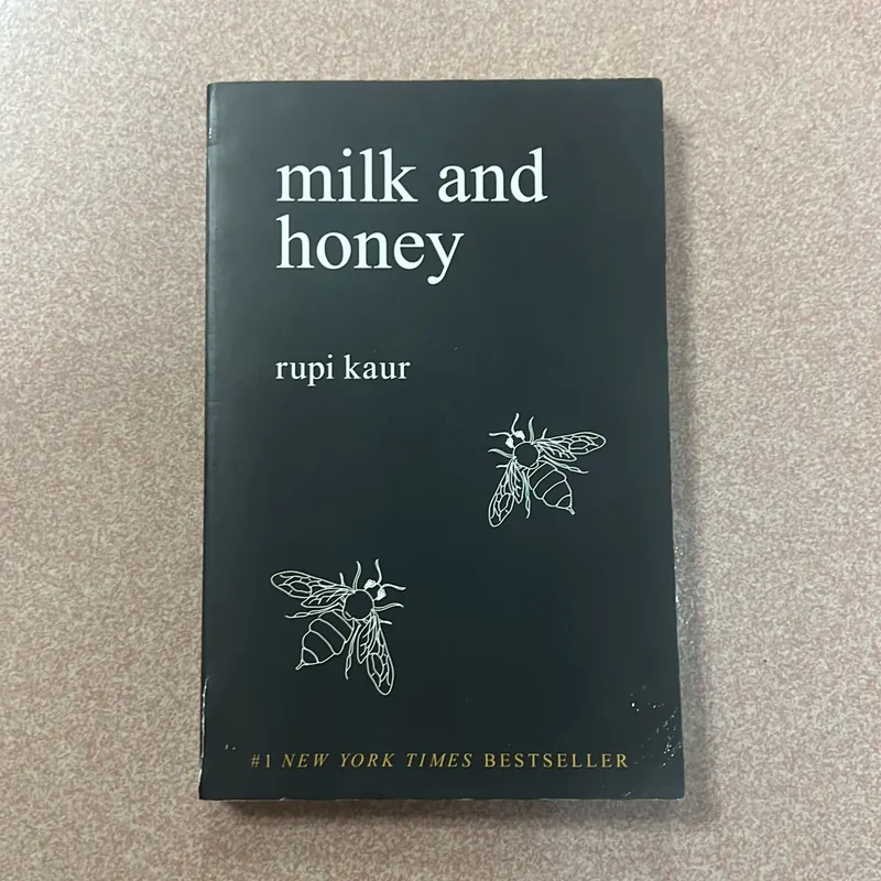 Milk and Honey - Rupi Kaur 699237