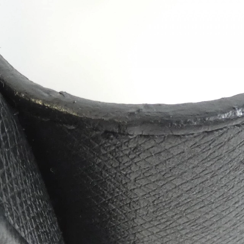 Túi đeo chéo Louis Vuitton Taiga Bum Bag Outdoor M33438 612622