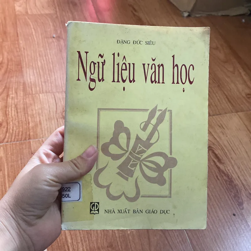 Ngữ liệu văn học- Nhà xuất bản giáo dục 753273