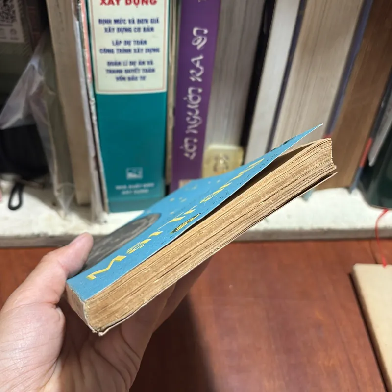 II Sách Khoa Học Và Kỹ Thuật: Mặt Trăng - Thanh Giang - 1978 1005006