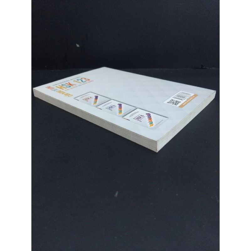 Cẩm nang từ vựng HSK 123 TS. Trương Gia quyền mới 90% ố nhẹ 2019 HCM1511 918215