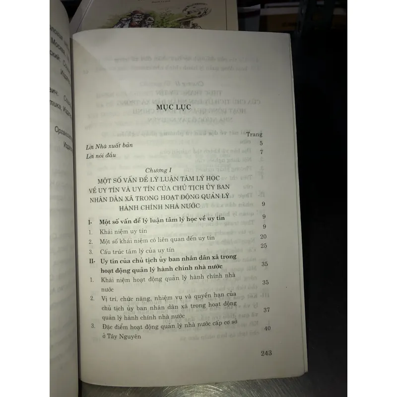 Uy tín của chủ tịch uỷ ban nhân dân xã trong hoạt động quản lý hành chính Nhà nước 701774