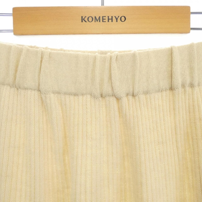 Unfil OEFL-UW112 chân váy 647739