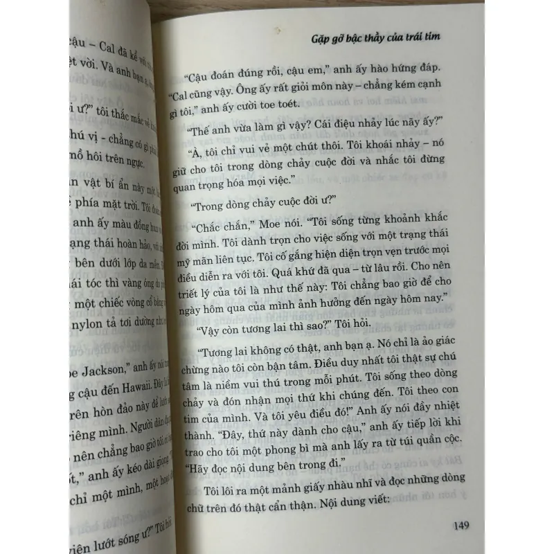 3 NGƯỜI THẦY VÌ ĐẠI (tác giả này khá nổi tiếng) 754357