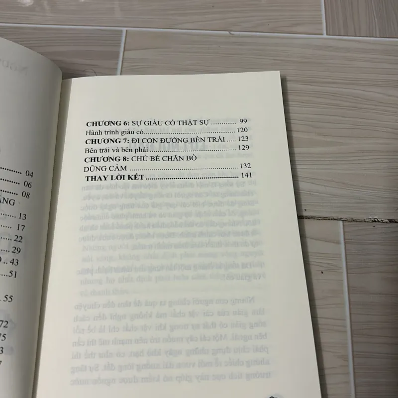 Dưỡng tâm giàu có, dưỡng thân nghèo khó 779285