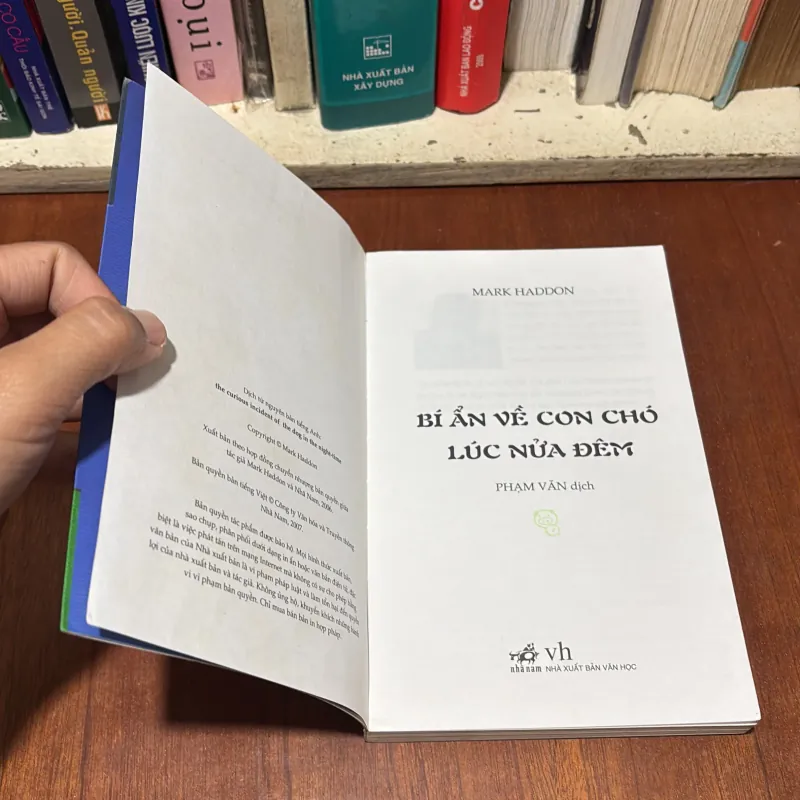 II Truyện Trinh Thám: Bí Ấn Về Con Chó Lúc Nửa Đêm - MARK HADDON - 2009 755404
