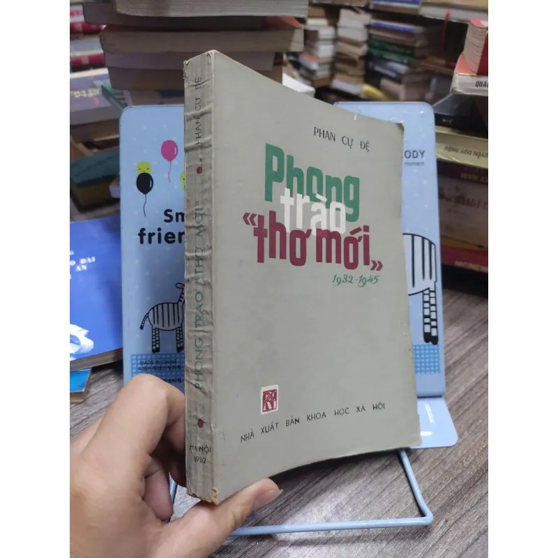 Sách: Phong trào "Thơ mới" - Tác giả: Phan Cự Đệ (A3) 601573