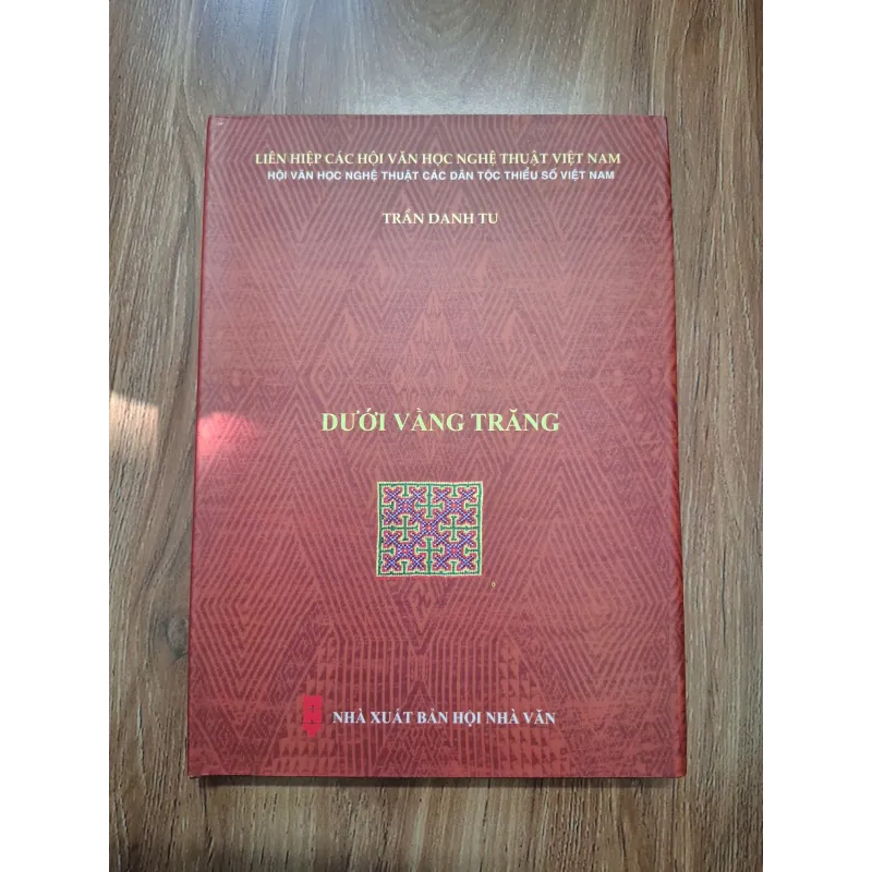 Dưới vầng trăng - Trần Danh Tu - Thơ 761659