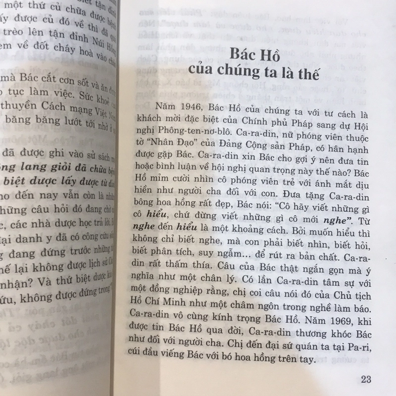 Một mình với cây bút 479206