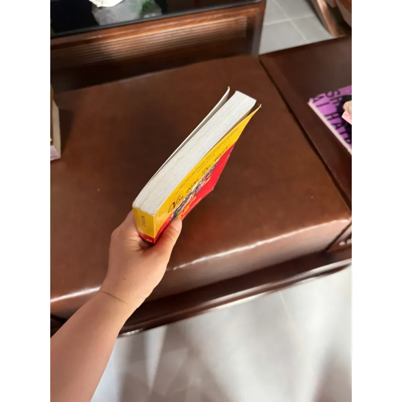 VĂN HÓA TỘC NGƯỜI: TRUYỀN THỐNG VÀ BIẾN ĐỔI (NGÔ VĂN LỆ)- K5 1031192