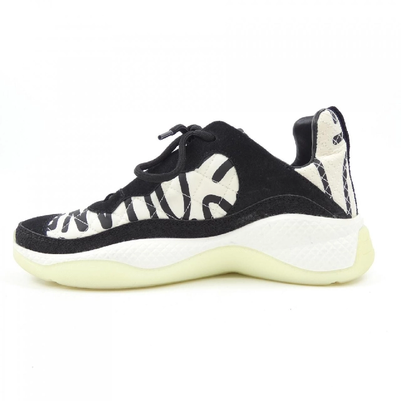 Giày thể thao logo đồ họa CHANEL G38290Y55488 659149