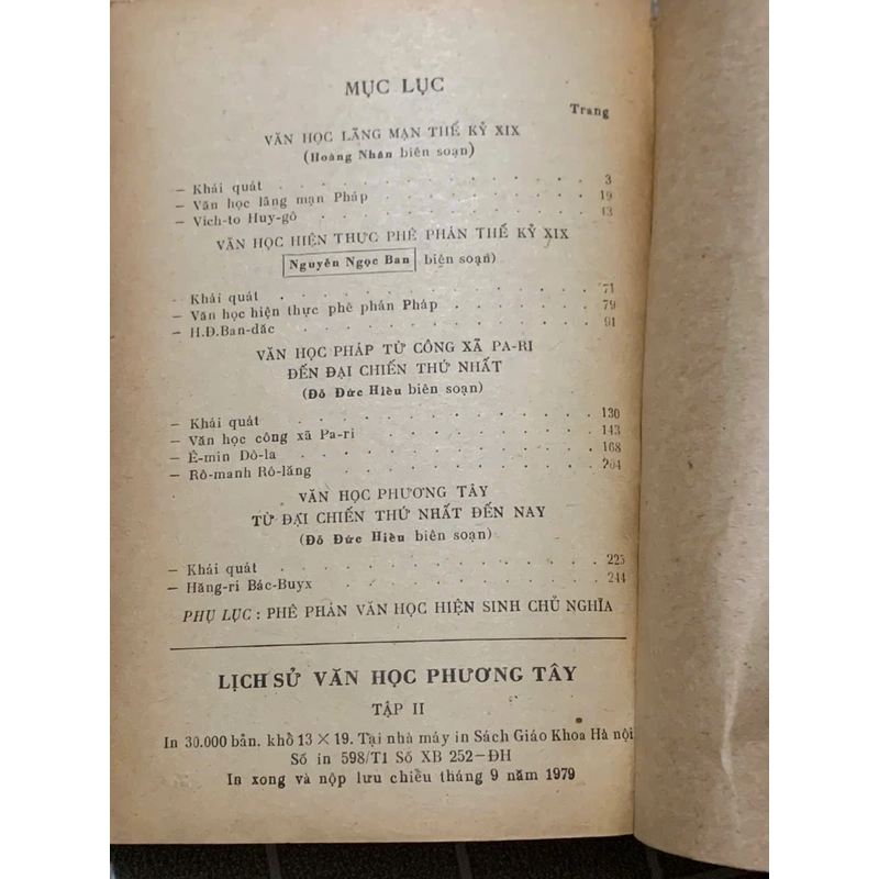 LỊCH SỬ VĂN HỌC PHƯƠNG TÂY TẬP 2 - 1979 543744