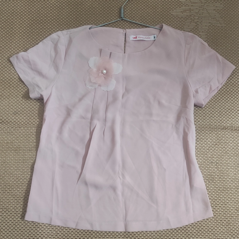 Áo hồng size M của Uni korean fashion  485732