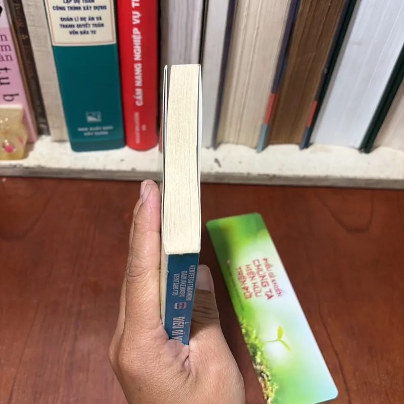 II Chiêm Nghiệm: Điều Gì Khiến Chúng Ta Hiện Hữu Trên Đời - Nhiều Tác Giả - 2015 726901