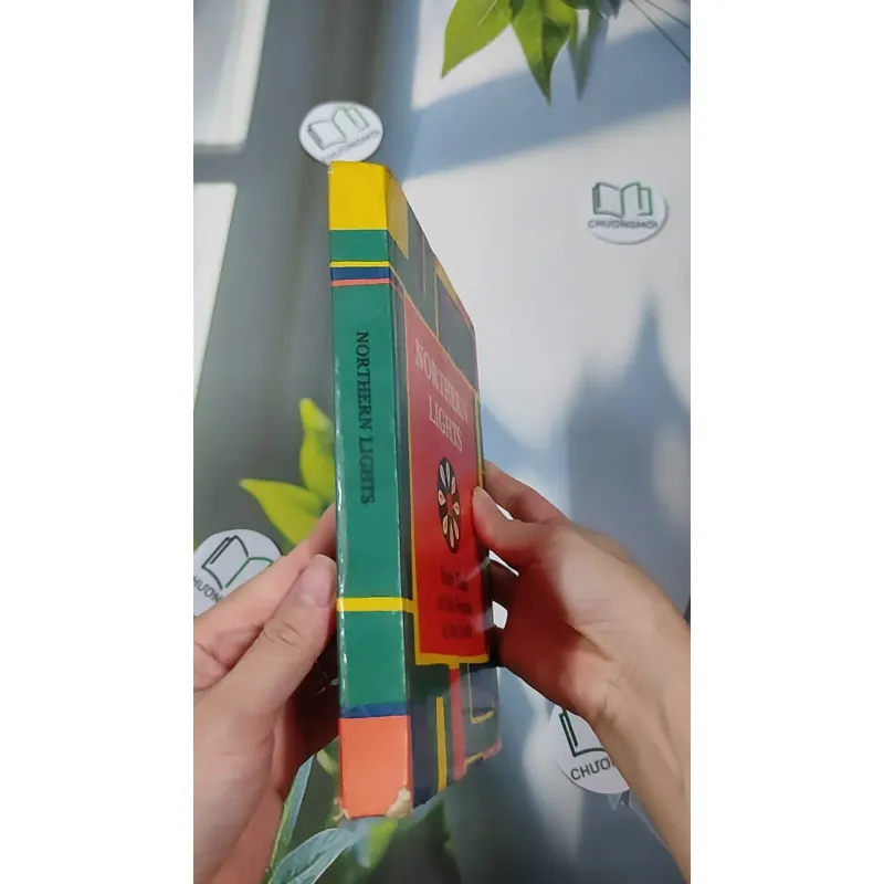 [MIỄN PHÍ BỌC SÁCH] [XƯA] Northern Lights (1980) 990449