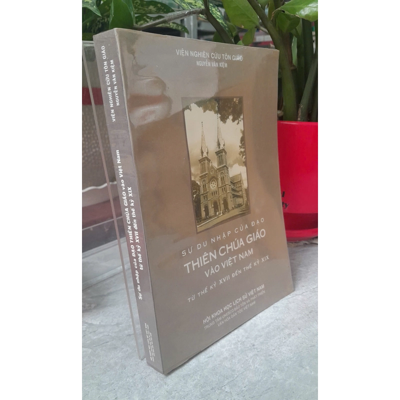 SỰ DU NHẬP CỦA ĐẠO THIÊN CHÚA GIÁO VÀO VIỆT NAM TỪ THẾ KỶ XVII ĐẾN THẾ KỶ XIX 382869