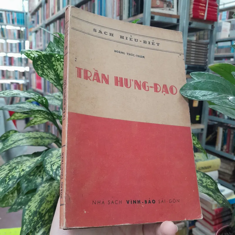 TRẦN HƯNG ĐẠO - HOÀNG THÚC TRÂM 729082