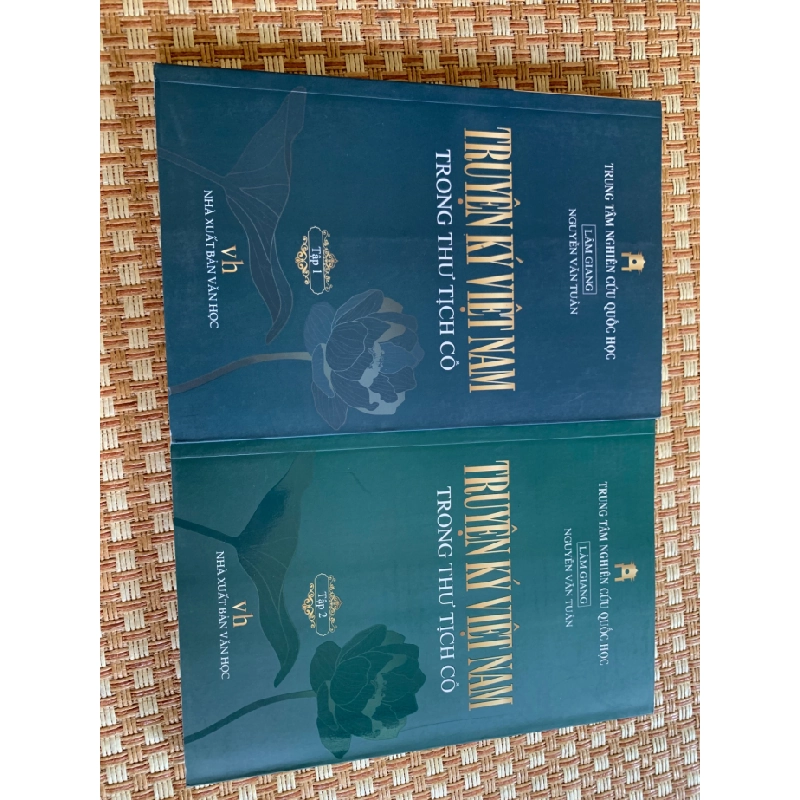 Bộ 02 Tập Truyện Ký Việt Nam trong thư tịch cổ (sách mới 95% 2020) Trung tâm nghiên cứu Quốc Học STB2905 Văn Học-Nghiên Cứu Văn Học 155103